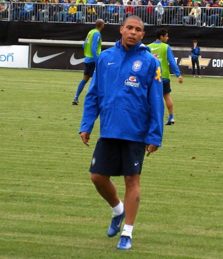 luis
